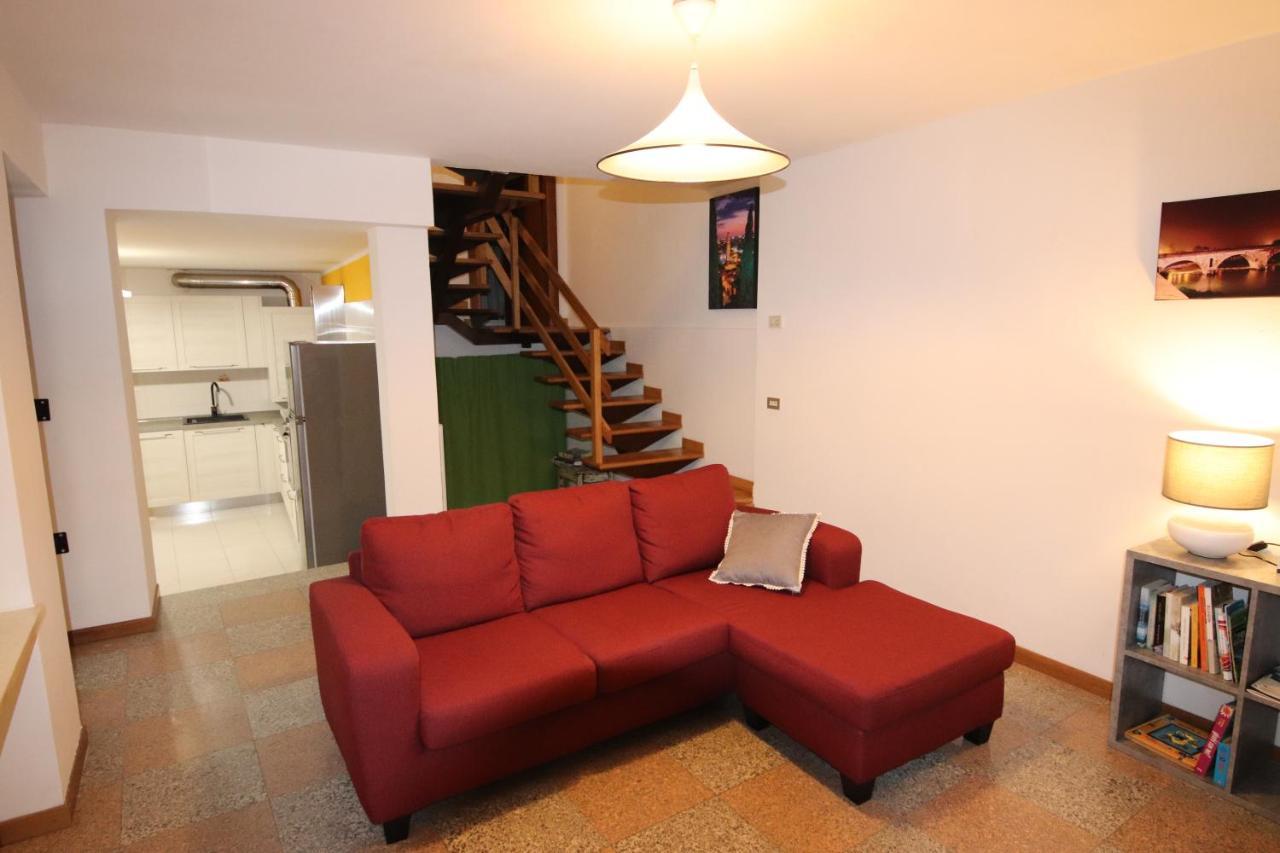 Casa Vacanze Al Borgo Caprino Veronese Exterior foto